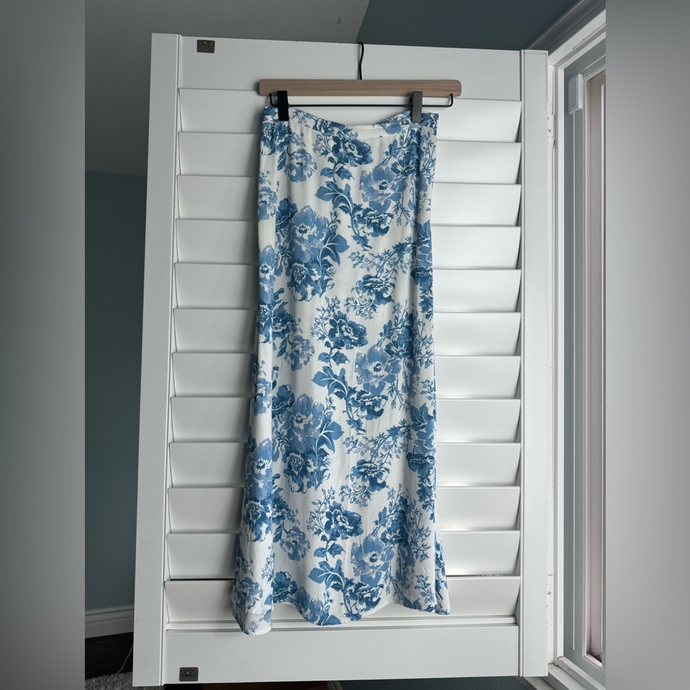 Reformation White and Blue Floral Midi Skirt